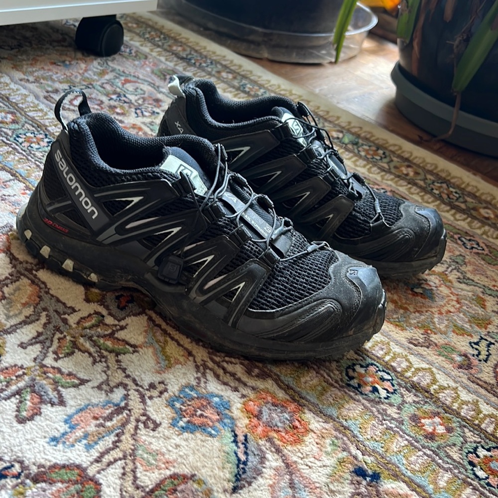 Black Salomon XA pro 3D trail running shoes sz8.5